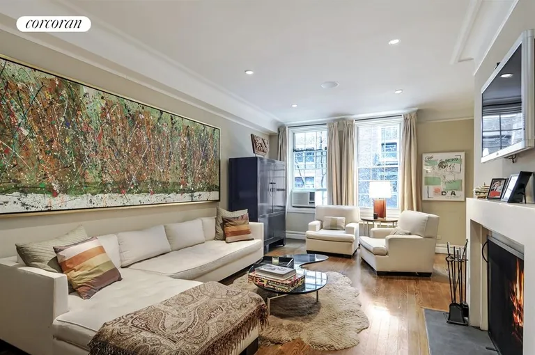 New York City Real Estate | View 50 West 67th Street, 5C | 2 Beds, 2 Baths | View 1