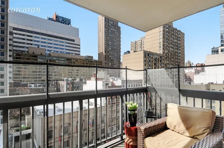 New York City Real Estate | View 422 East 72nd Street, 7C | Terrace | View 6