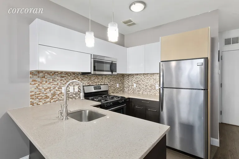 New York City Real Estate | View 190 Lefferts Place, 2 | room 1 | View 2