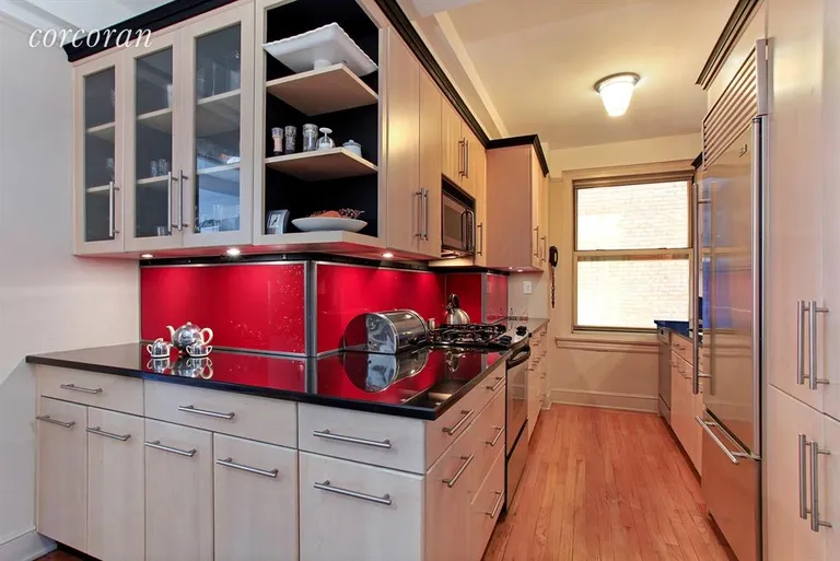 New York City Real Estate | View 60 Gramercy Park North, 2B | Kitchen | View 3