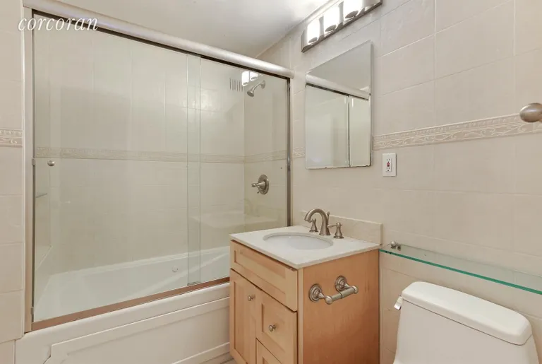 New York City Real Estate | View 250 East 65th Street, 5D | Bathroom | View 14
