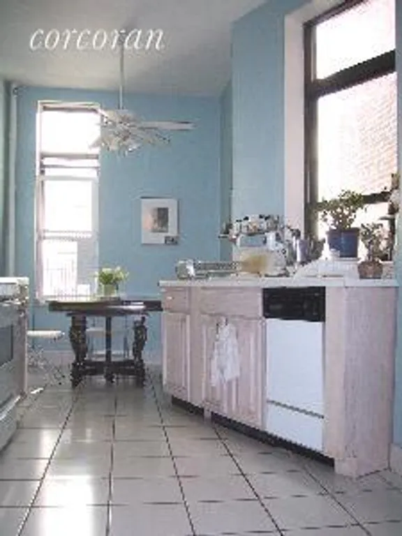 New York City Real Estate | View 229 East 14th Street, 5E | room 2 | View 3