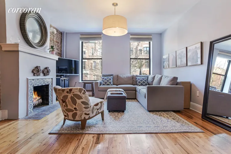 New York City Real Estate | View 654 Carroll Street, 2R | 2 Beds, 1 Bath | View 1