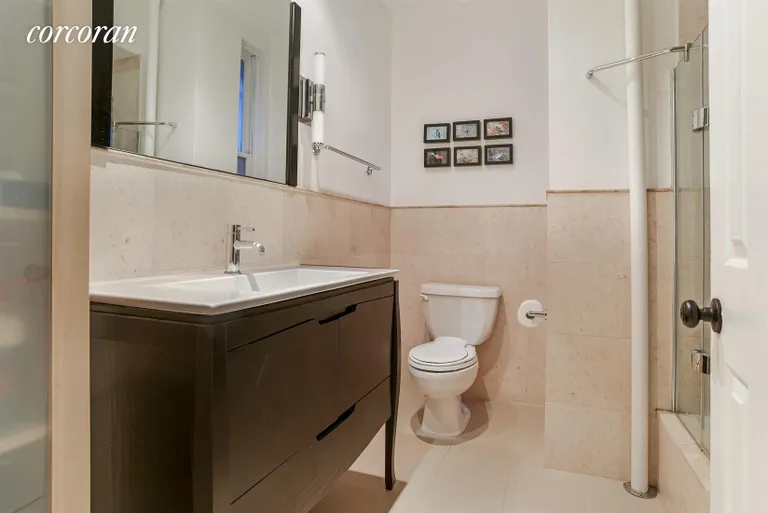 New York City Real Estate | View 654 Carroll Street, 2R | Soak it up in the deep tub in this windowed bath | View 6