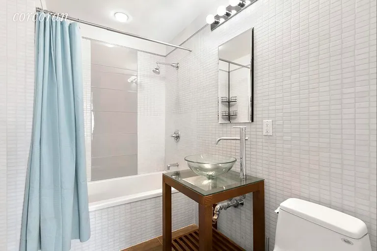 New York City Real Estate | View 609 Myrtle Avenue, 2C | En Suite Master Bathroom | View 6