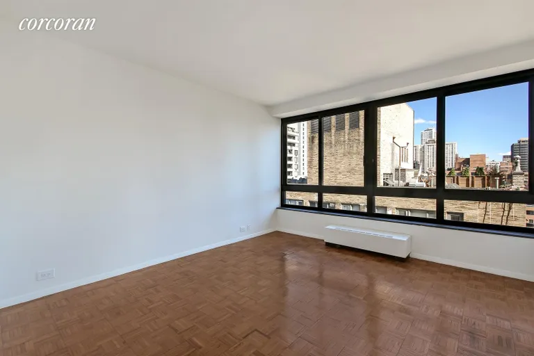 New York City Real Estate | View 100 United Nations Plaza, 15G | Master Bedroom with walk in closet and marble bath | View 4