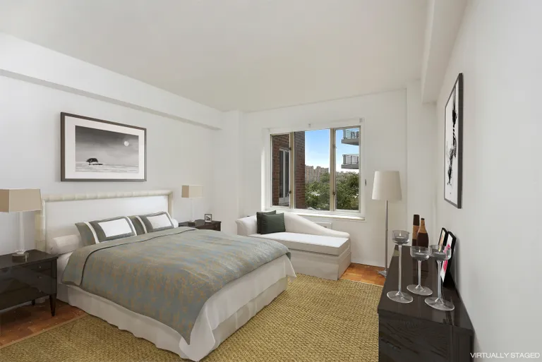 New York City Real Estate | View 1 Gracie Terrace, 4D | Bedroom | View 3