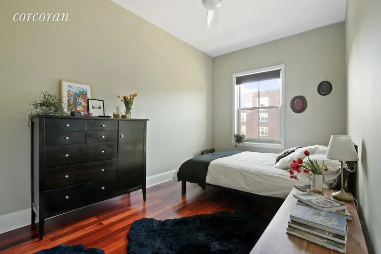 New York City Real Estate | View 274 Saint Johns Place, 4D | room 4 | View 5
