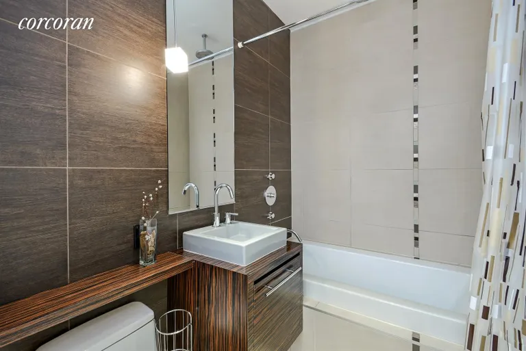 New York City Real Estate | View 170 North 11th Street, 3A | Bathroom | View 4