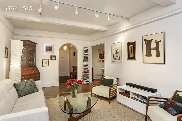 New York City Real Estate | View 60 Gramercy Park North, 8F | Living Room | View 2