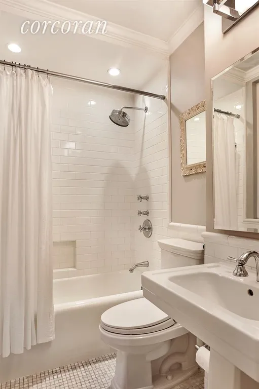 New York City Real Estate | View 60 Gramercy Park North, 8F | Mint Bathroom | View 6