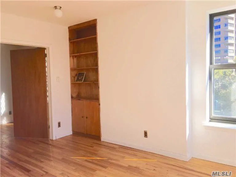 New York City Real Estate | View 27 Essex Street, 5A | room 3 | View 4