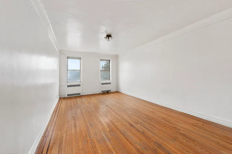 New York City Real Estate | View 40 Tehama Street, 4M | 1 Bed, 1 Bath | View 1