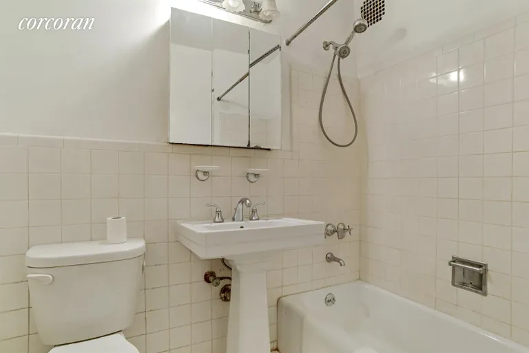 New York City Real Estate | View 195 Willoughby Avenue, 206 | Bathroom | View 5