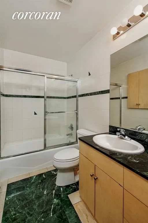 New York City Real Estate | View 244 Columbus Avenue, 2R | Bathroom | View 4