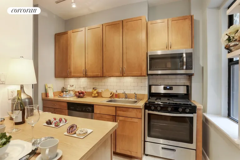New York City Real Estate | View 430 Clinton Avenue, 1A | room 4 | View 5