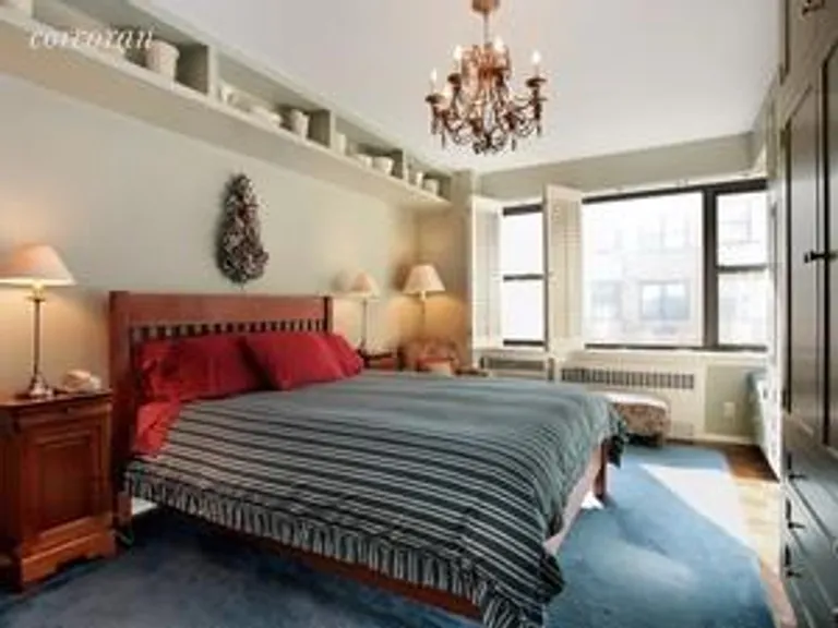 New York City Real Estate | View 1025 Fifth Avenue, 9GN | Master bedroom | View 2