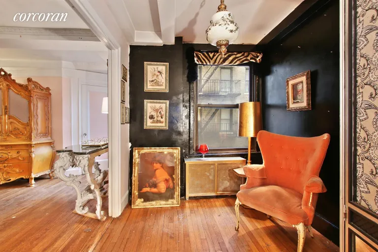 New York City Real Estate | View 12 East 97th Street, 6L | Dining/Sleeping Alcove | View 3
