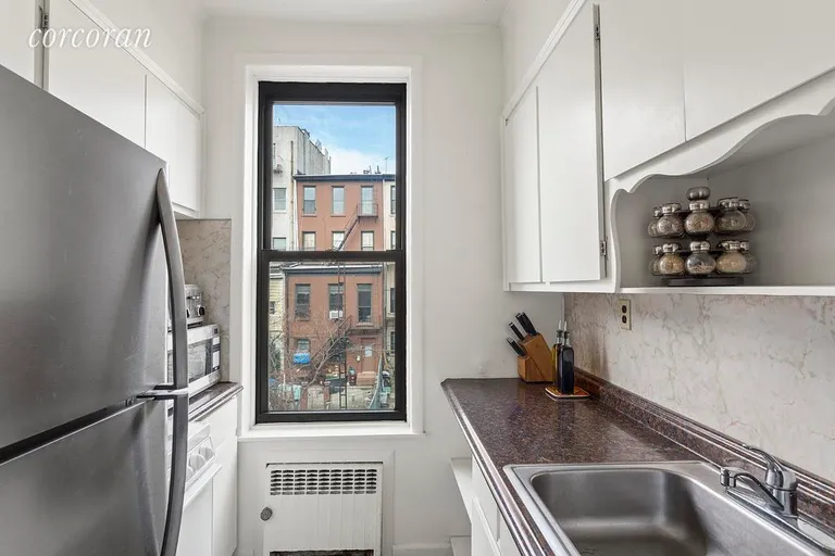 New York City Real Estate | View 53 2nd Place, 2 | 1 | View 4