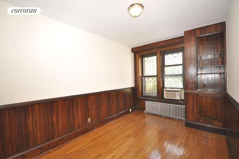 New York City Real Estate | View 528 Clinton Avenue, 1 | room 3 | View 4