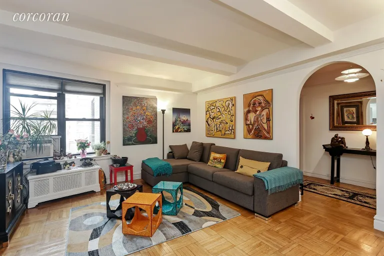 New York City Real Estate | View 235 West End Avenue, 9D | Living Room | View 3