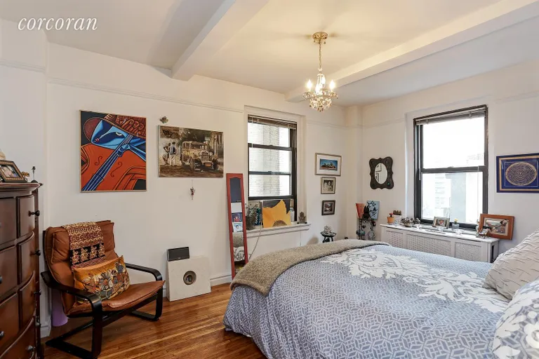New York City Real Estate | View 235 West End Avenue, 9D | Bedroom | View 4