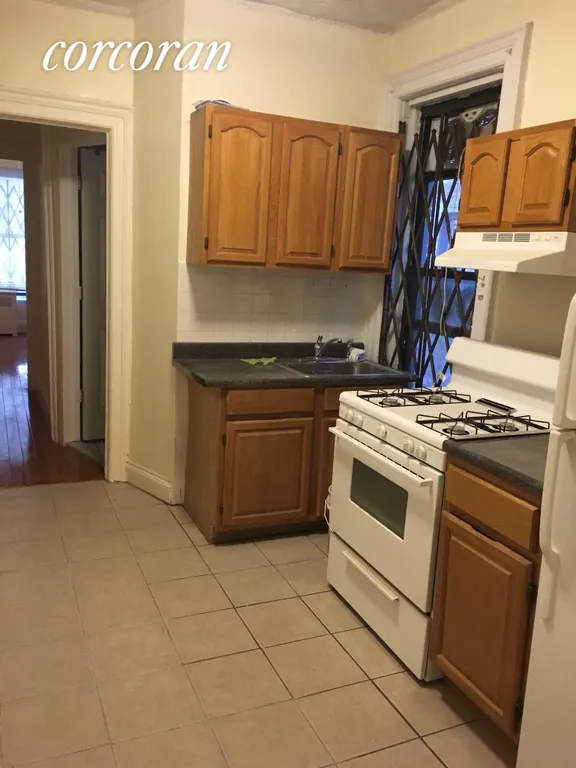 New York City Real Estate | View 433 Lincoln Place, 1R | Spacious Windowed Kitchen | View 6