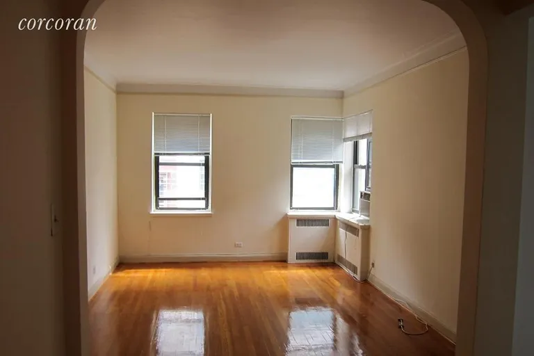 New York City Real Estate | View 29 West 65th Street, 6B | room 1 | View 2