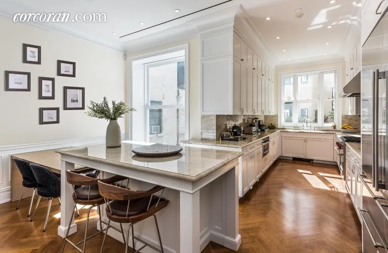 New York City Real Estate | View 12 East 80th Street | room 2 | View 3