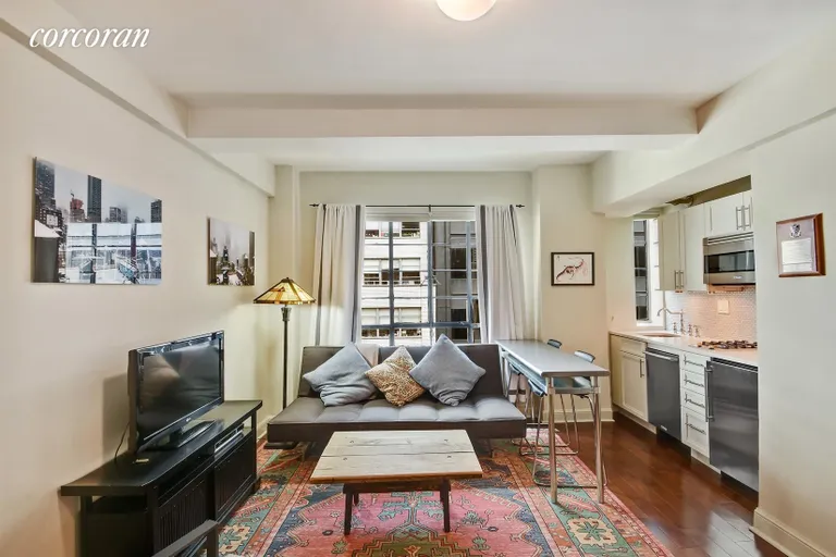 New York City Real Estate | View 140 East 40th Street, 10B | 1 Bath | View 1