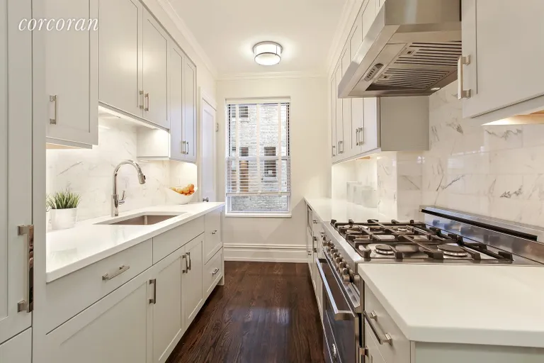 New York City Real Estate | View 165 West 91st Street, 9C | Kitchen | View 3