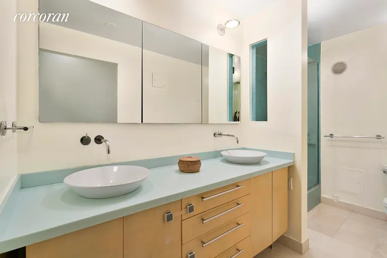 New York City Real Estate | View 7 East 14th Street, 1009 | Master Bathroom | View 6