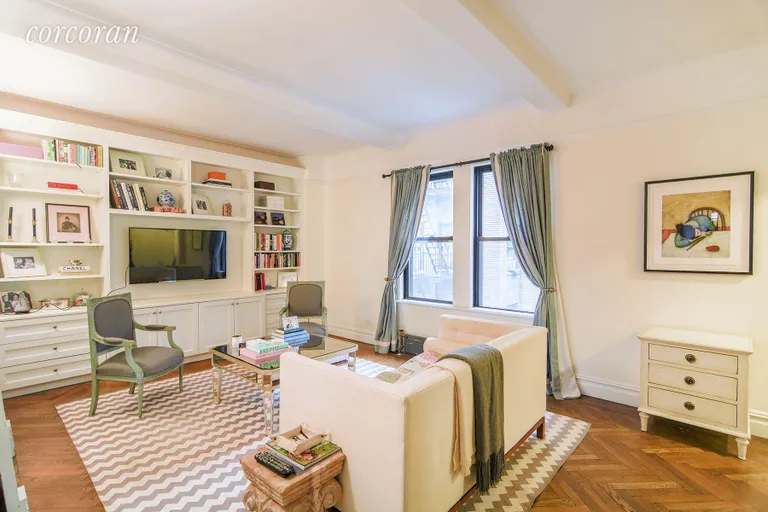New York City Real Estate | View 33 Fifth Avenue, 4D | room 1 | View 2