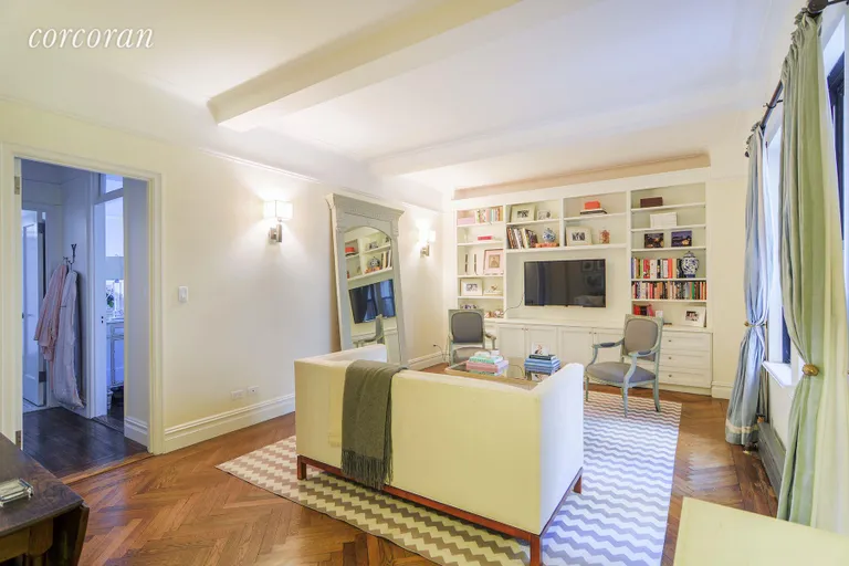 New York City Real Estate | View 33 Fifth Avenue, 4D | 1 Bed, 1 Bath | View 1