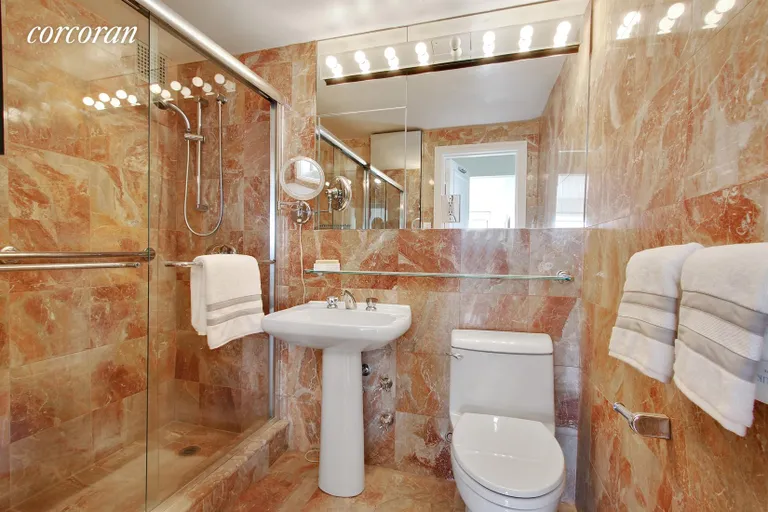 New York City Real Estate | View 25 Sutton Place South, 20M | Master Bathroom | View 6