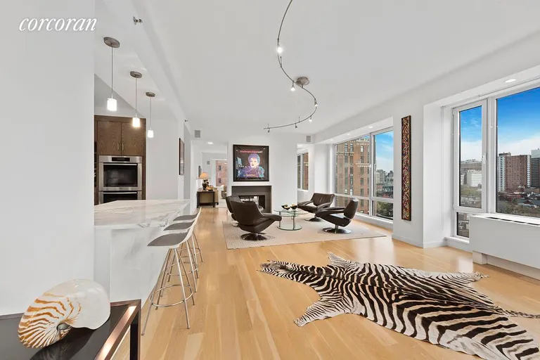 New York City Real Estate | View 231 Tenth Avenue, PH2 | 3 Beds, 3 Baths | View 1