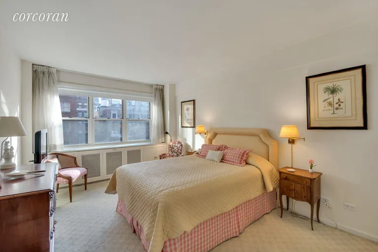New York City Real Estate | View 136 East 76th Street, 9A | room 4 | View 5