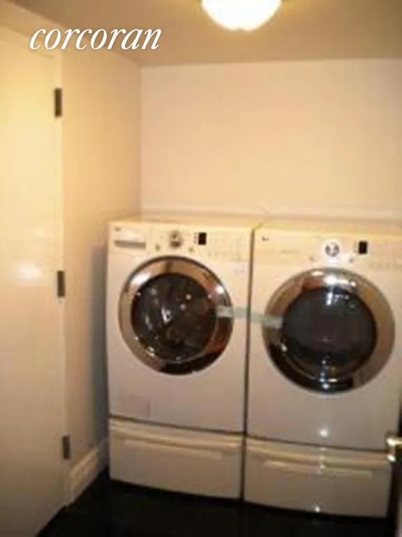 New York City Real Estate | View 365 East 62nd Street | Family Size Washer / Dryer | View 10