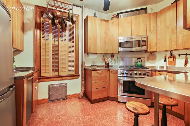 New York City Real Estate | View 139 East 30th Street, 2B | Kitchen | View 3