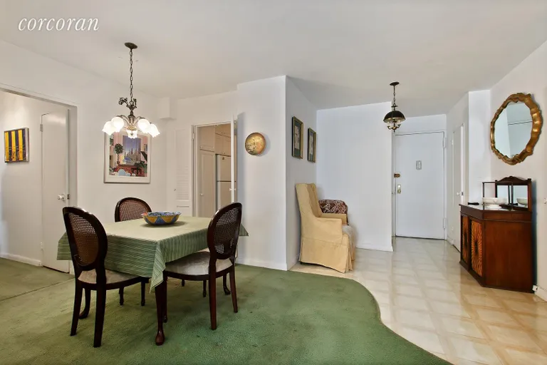 New York City Real Estate | View 10 East End Avenue, 4H | Dining Area | View 3