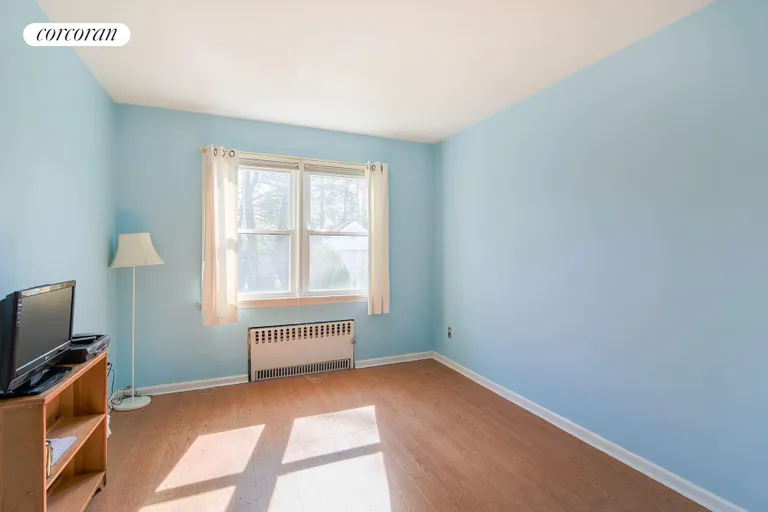 New York City Real Estate | View 267 Mile Square Road | room 4 | View 5