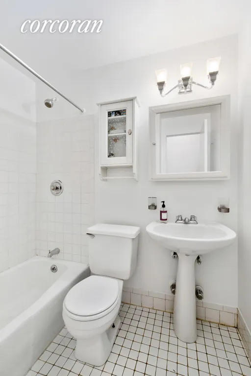 New York City Real Estate | View 317 3rd Street, 4A | room 4 | View 5