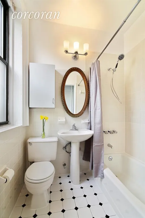 New York City Real Estate | View 427 9th Street, 2 | Bathroom | View 5