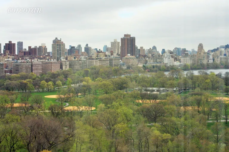 New York City Real Estate | View 455 Central Park West, 22B | room 3 | View 4