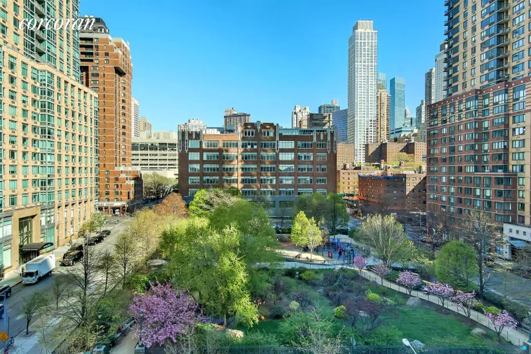 New York City Real Estate | View 80 Riverside Boulevard, 7J | Park Views | View 4