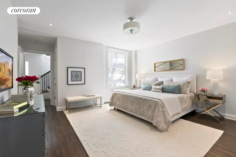New York City Real Estate | View 24 West 69th Street, 9B | Master Bedroom | View 5