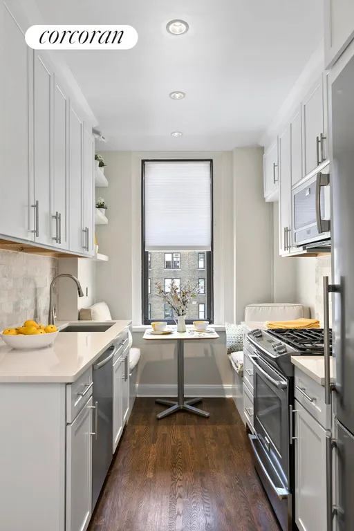 New York City Real Estate | View 24 West 69th Street, 9B | 3 | View 15