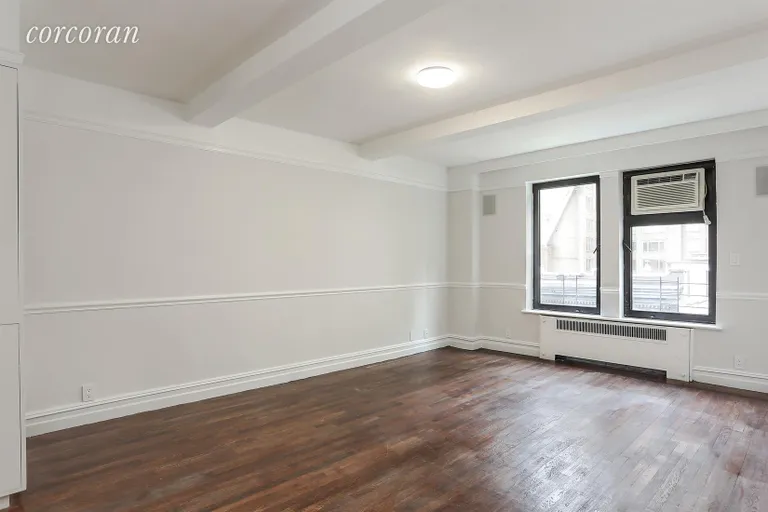 New York City Real Estate | View 111 East 88th Street, 8A | Master Bedroom | View 8