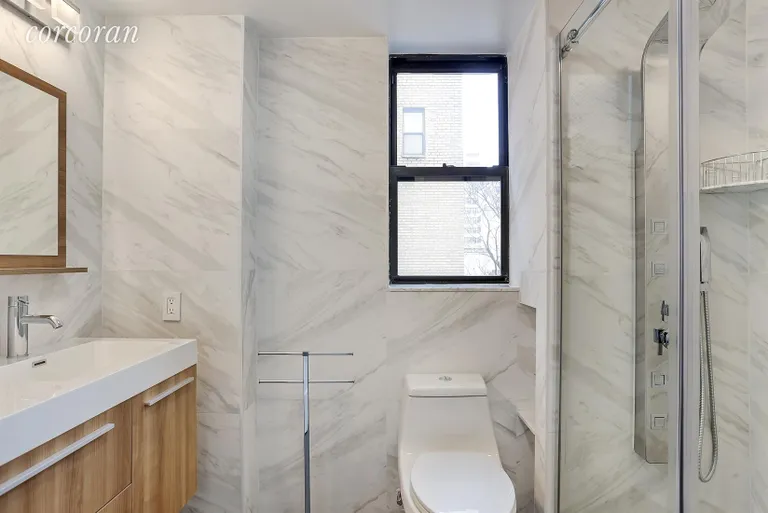New York City Real Estate | View 111 East 88th Street, 8A | Master Bathroom | View 9