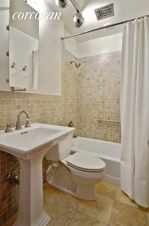 New York City Real Estate | View 256 West 10th Street, 5A | Bathroom | View 4